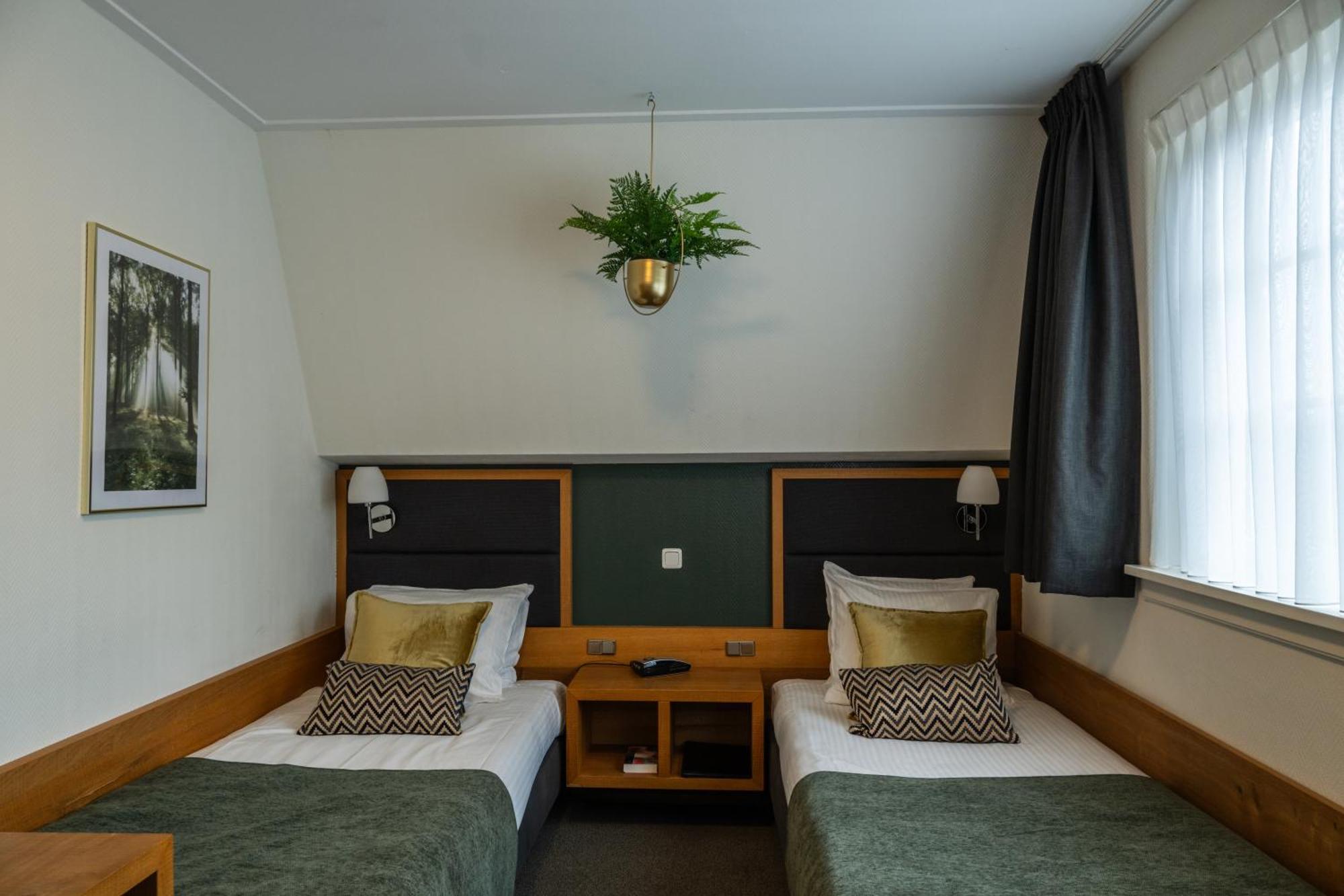 Hotel Restaurant Het Witte Huis Olterterp Ngoại thất bức ảnh
